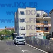 Parking de la résidence 06.2026