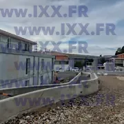 Coulage de béton pour mur de soutènement et rampe 02.2026