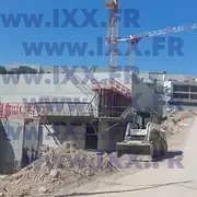 Route d'accès en préparation sur le site 04.2026