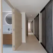 Logement neuf avec terrasse et jardin proche mer à Théoule-sur-Mer