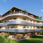 Espaces de vie ouverts avec grandes baies vitrées favorisant lumière et convivialité.